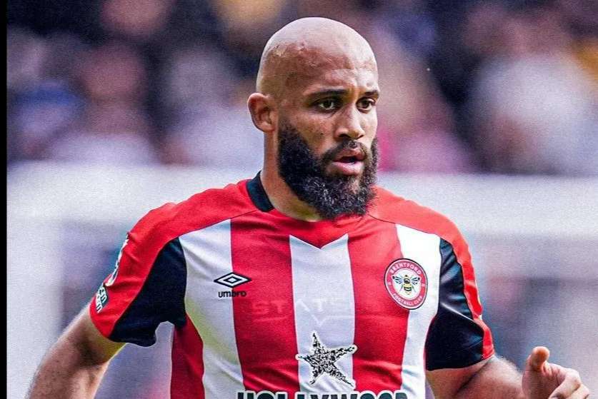 砸6500万镑！曼联死磕姆贝莫引众怒：球迷痛骂为何不先买中锋？